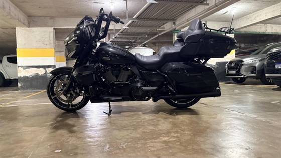 HARLEY-DAVIDSON STREET GLIDE ULTRA HARLEY-DAVIDSON STREET GLIDE ULTRA